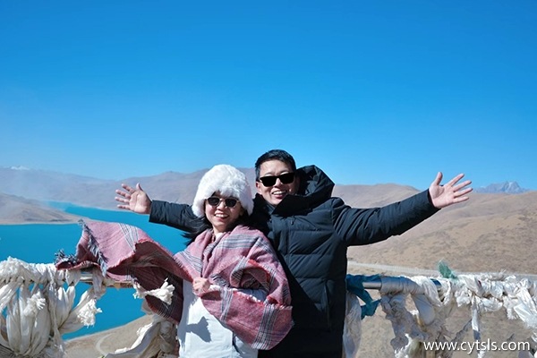 西藏旅游報團(tuán)多少錢