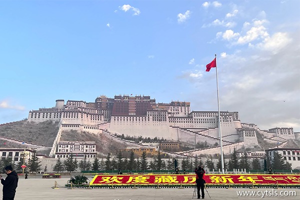 什么時(shí)候適合爸媽去西藏旅游