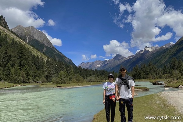 兩個(gè)人去西藏旅游七天多少錢