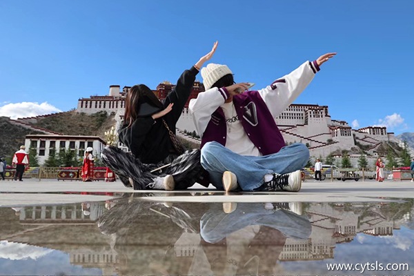 西藏旅游七天兩個(gè)人要多少錢