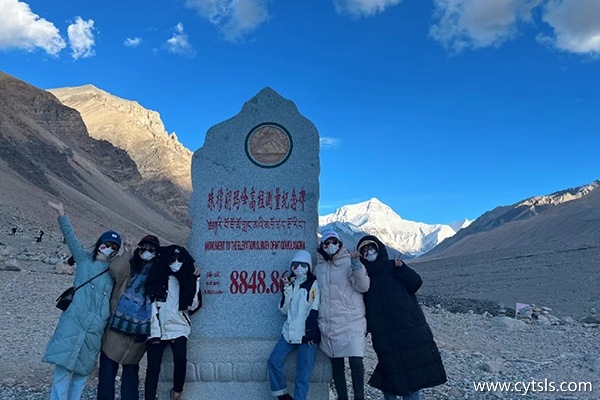 包車(chē)在西藏旅游大概多少錢(qián)