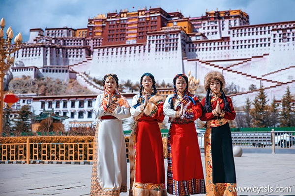 去西藏旅游7天需要多少錢(qián)